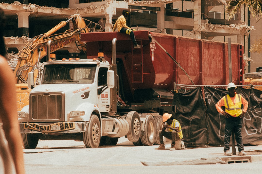 CountBricks guide to different types of construction trucks