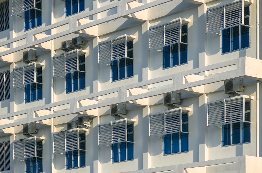 CountBricks windows replacement Miami | residential experts