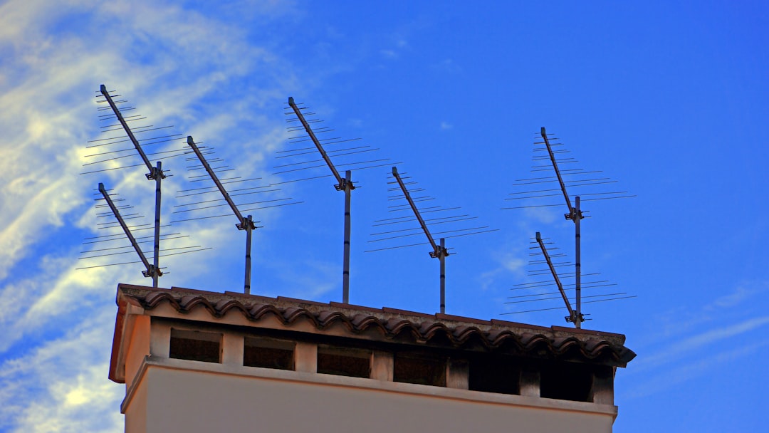 CountBricks Guide to NYC TV Antenna Locations for Homes