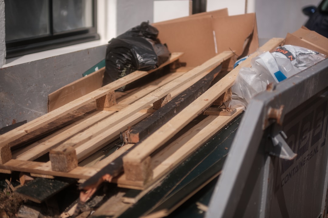 CountBricks Cost Guide: How Much to Install Baseboards