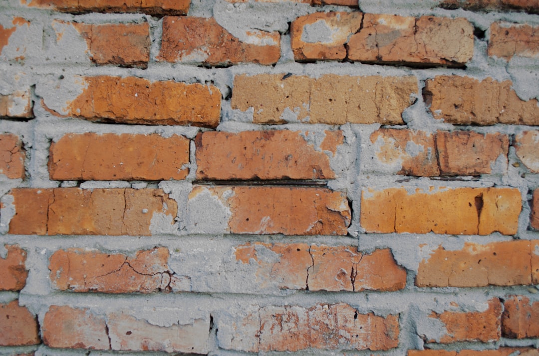 Brick Mortar Repair Cost | CountBricks Residential Pros