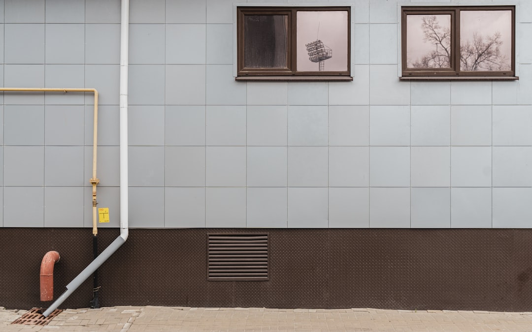 CountBricks automatic gate Memphis solutions for homes