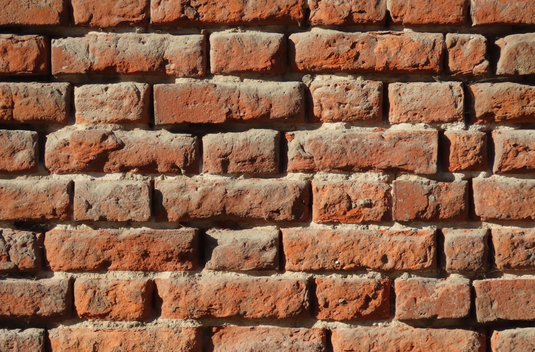 Brick Edging Cost Guide | CountBricks Residential Experts
