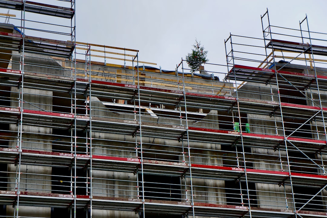 CountBricks Seamless Gutters Albany NY | Residential Experts