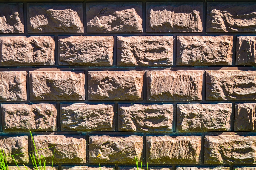 2025 Stone Wall Labor Costs: Professional Guide