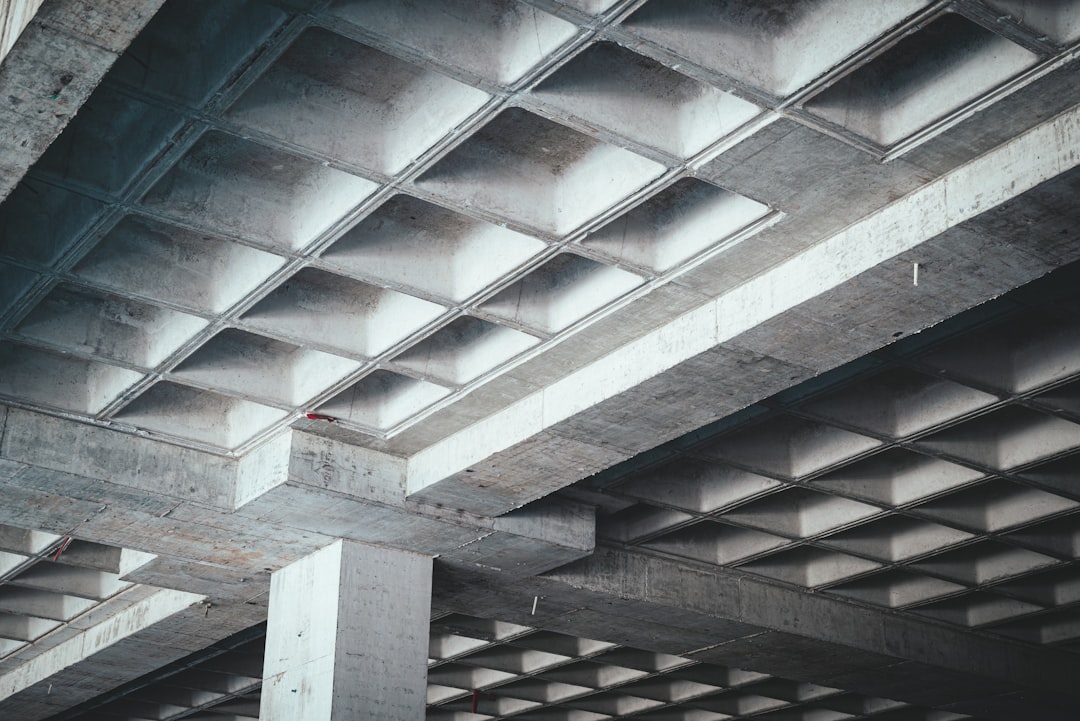 2025 Concrete Walkway Labor Cost Analysis