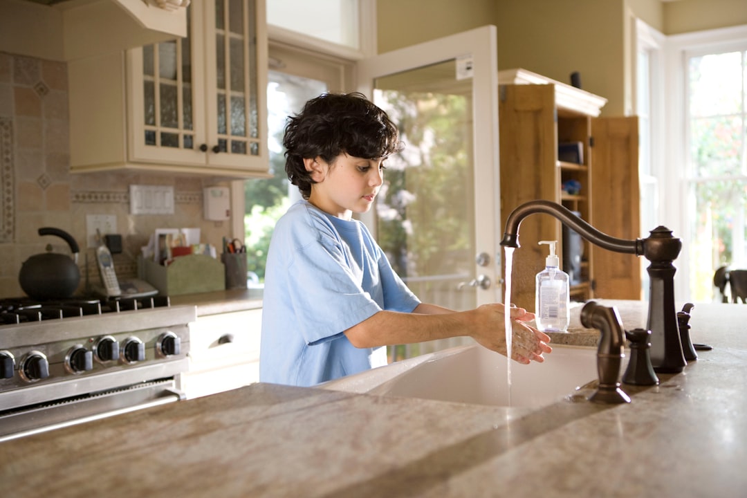 Cost to Replace Kitchen Faucet | CountBricks Estimate Guide