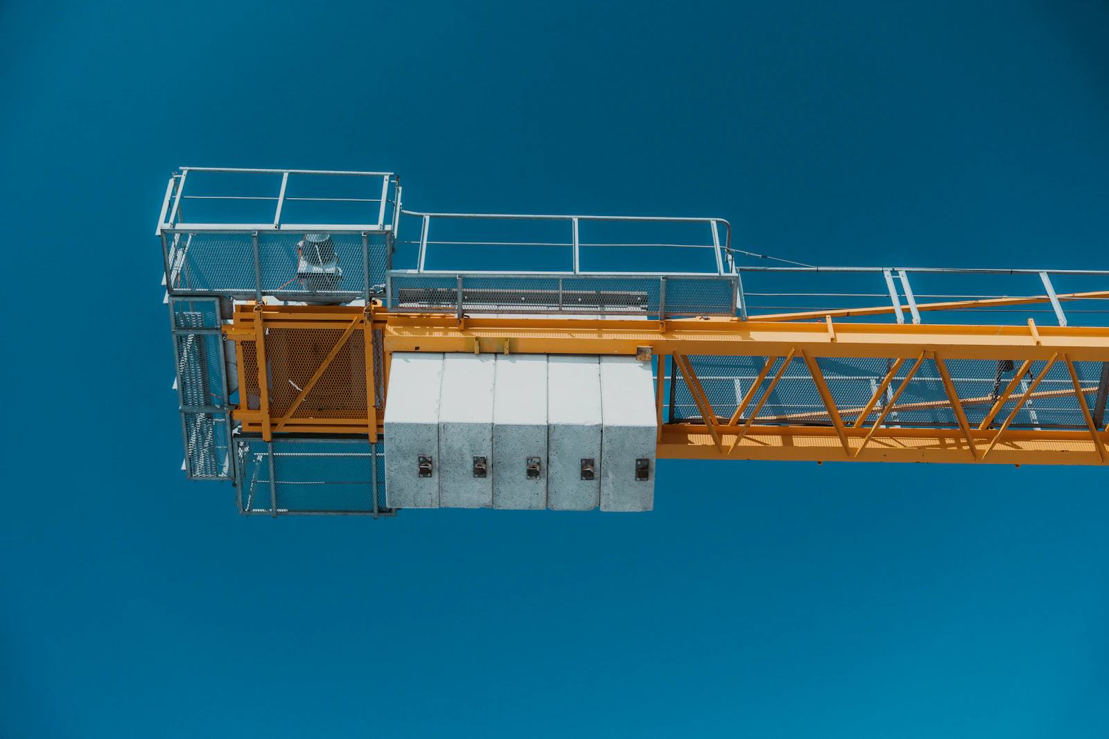 power and stretcher in construction work