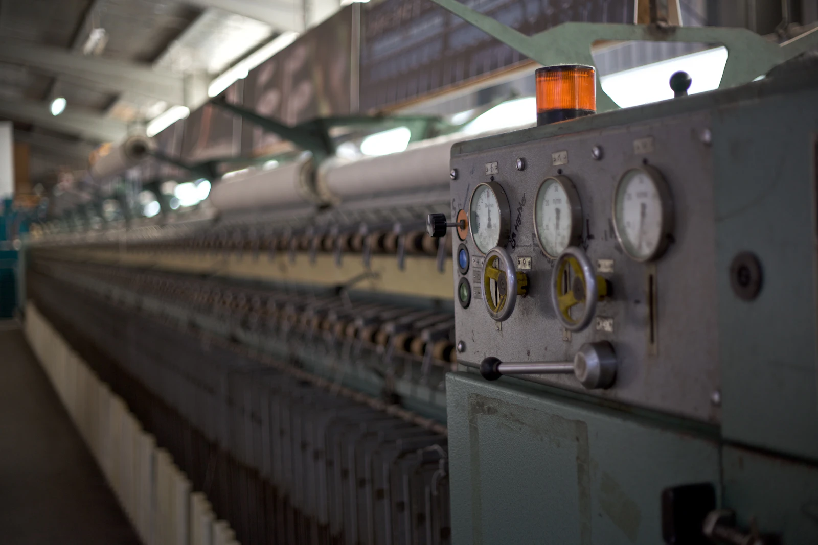 threading and machine in construction work