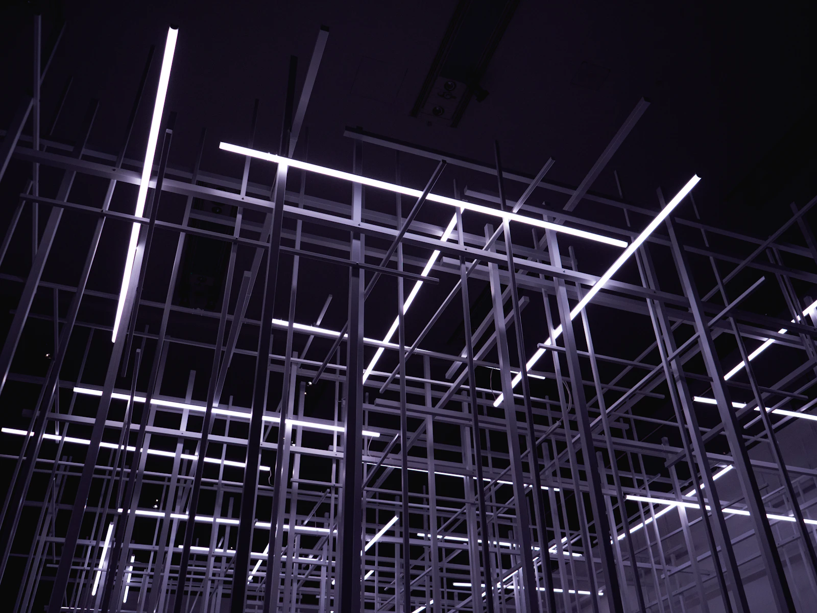 spreader and bar in construction work