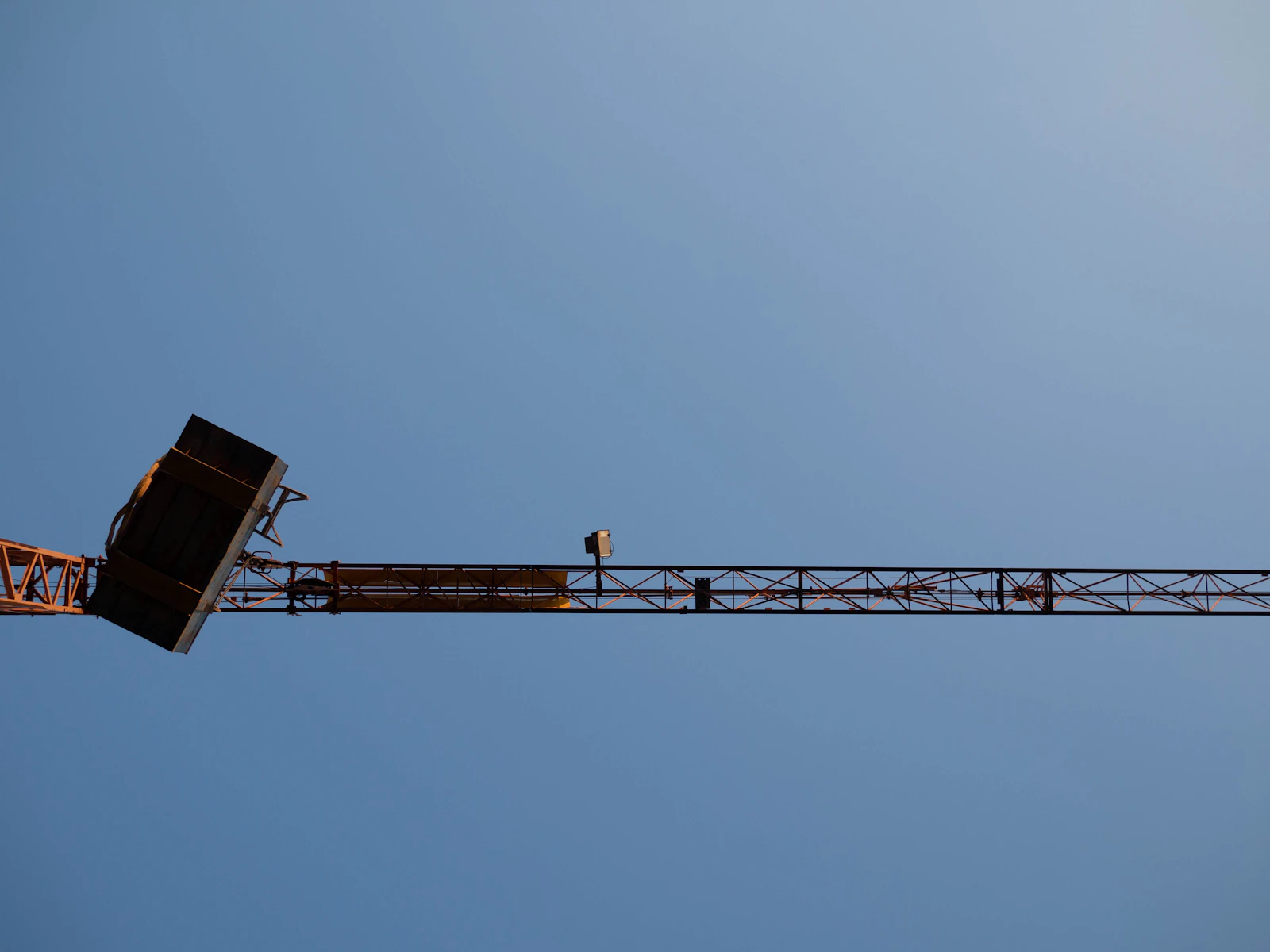 power and stretcher in construction work