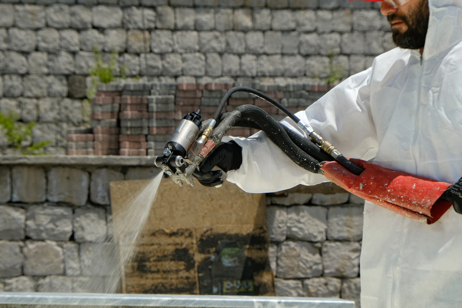 air and scrubber in construction work