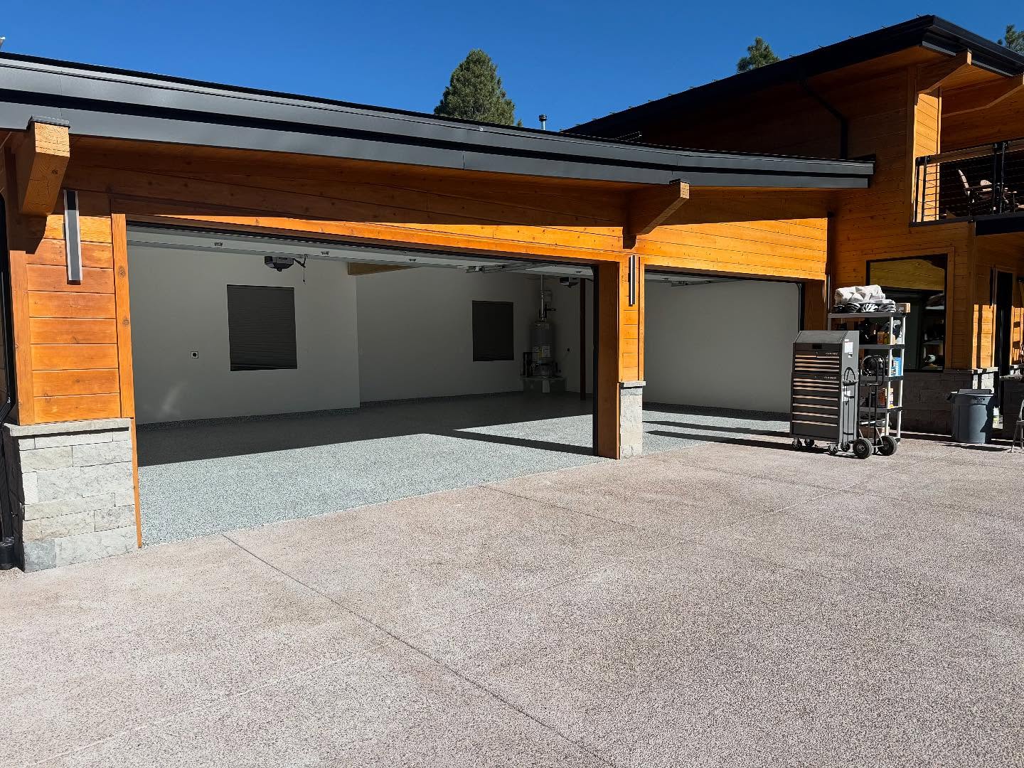 Phoenix Polyaspartic Garage Floors