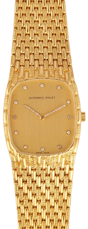 Featured watches collection list image of a watch