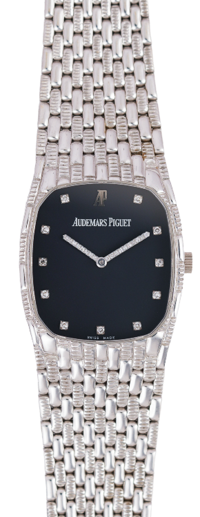 Featured watches collection list image of a watch