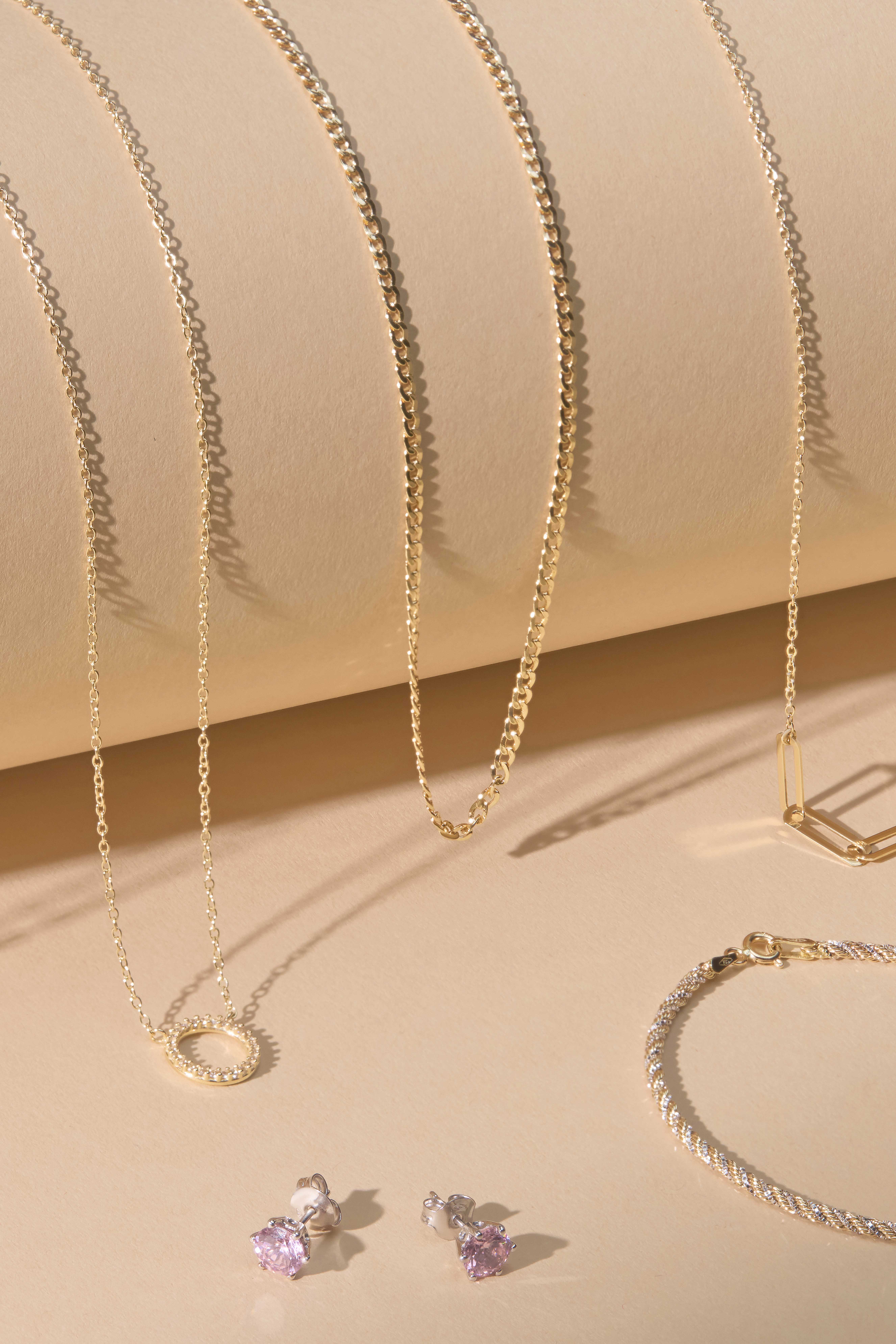 Styled jewellery photography for ecommerce and brand campaigns