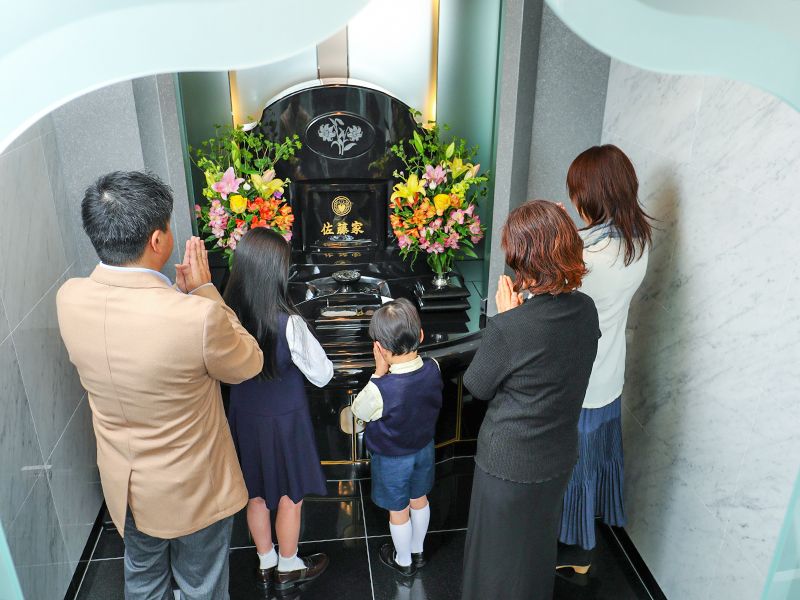 赤坂一ツ木（ひとつぎ）陵苑 威徳寺