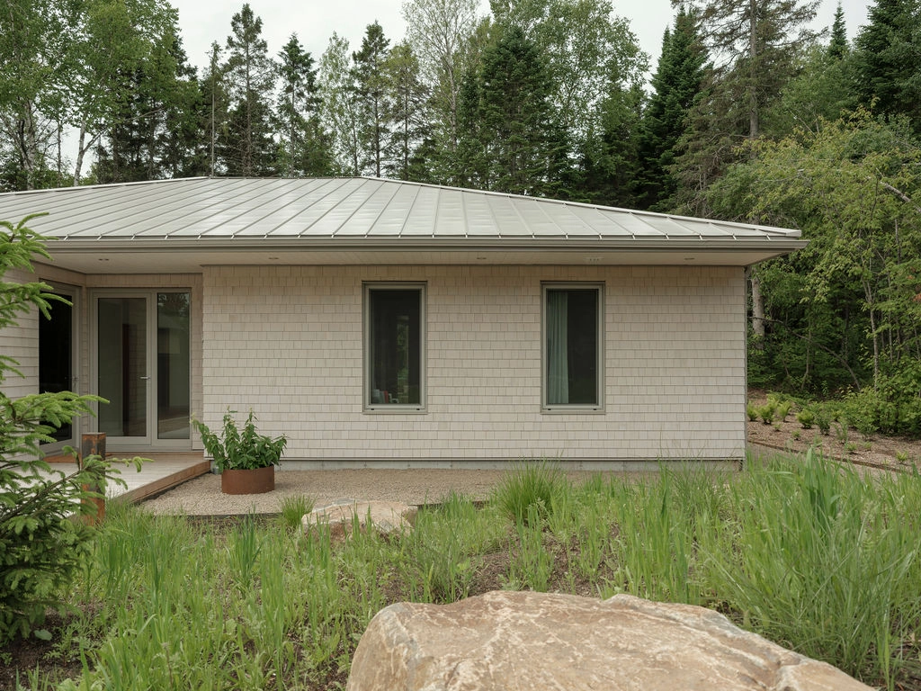 architecture-chalet-nature-bois-style contemporain-cabine