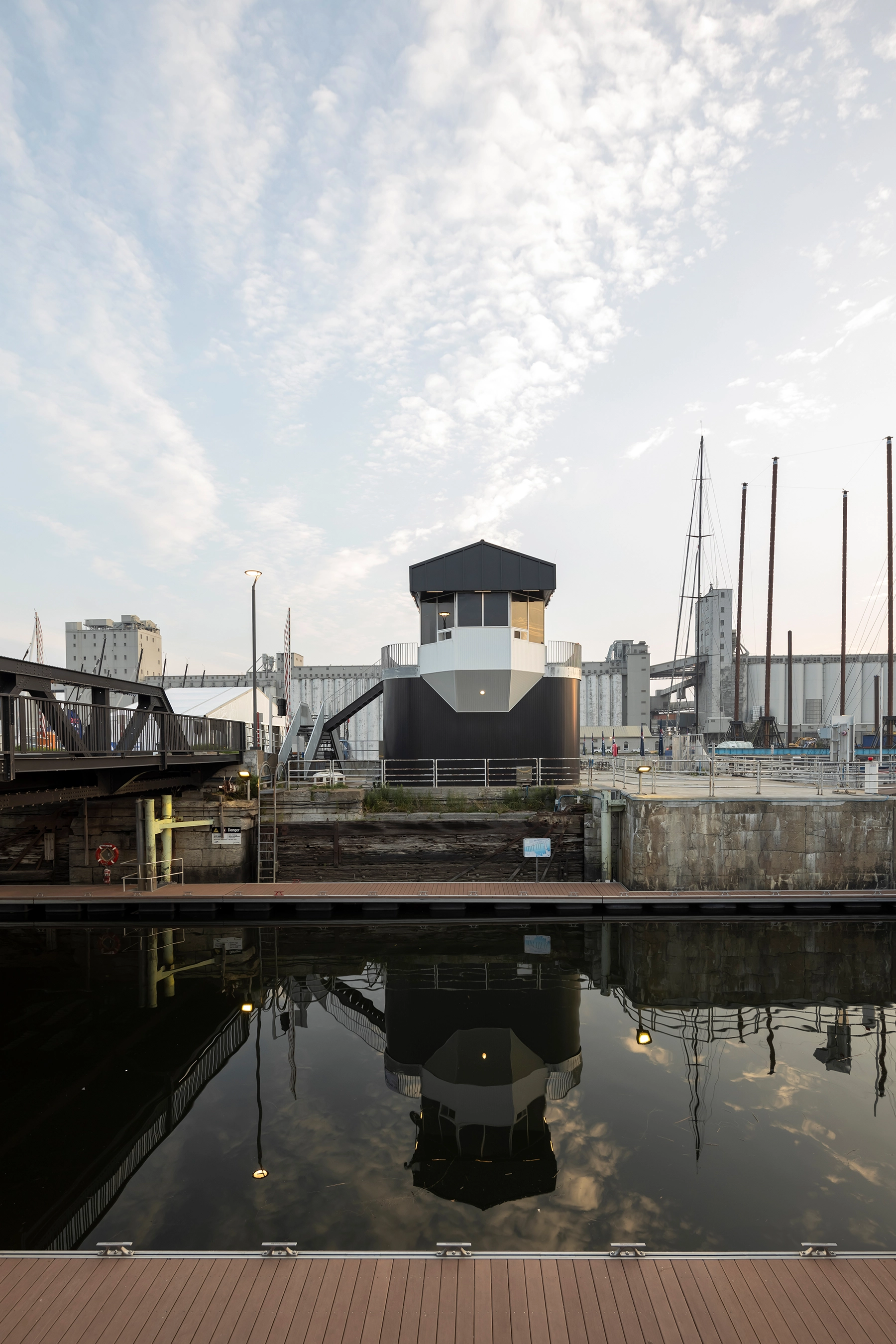 architecture-industrie-portuaire-vigie