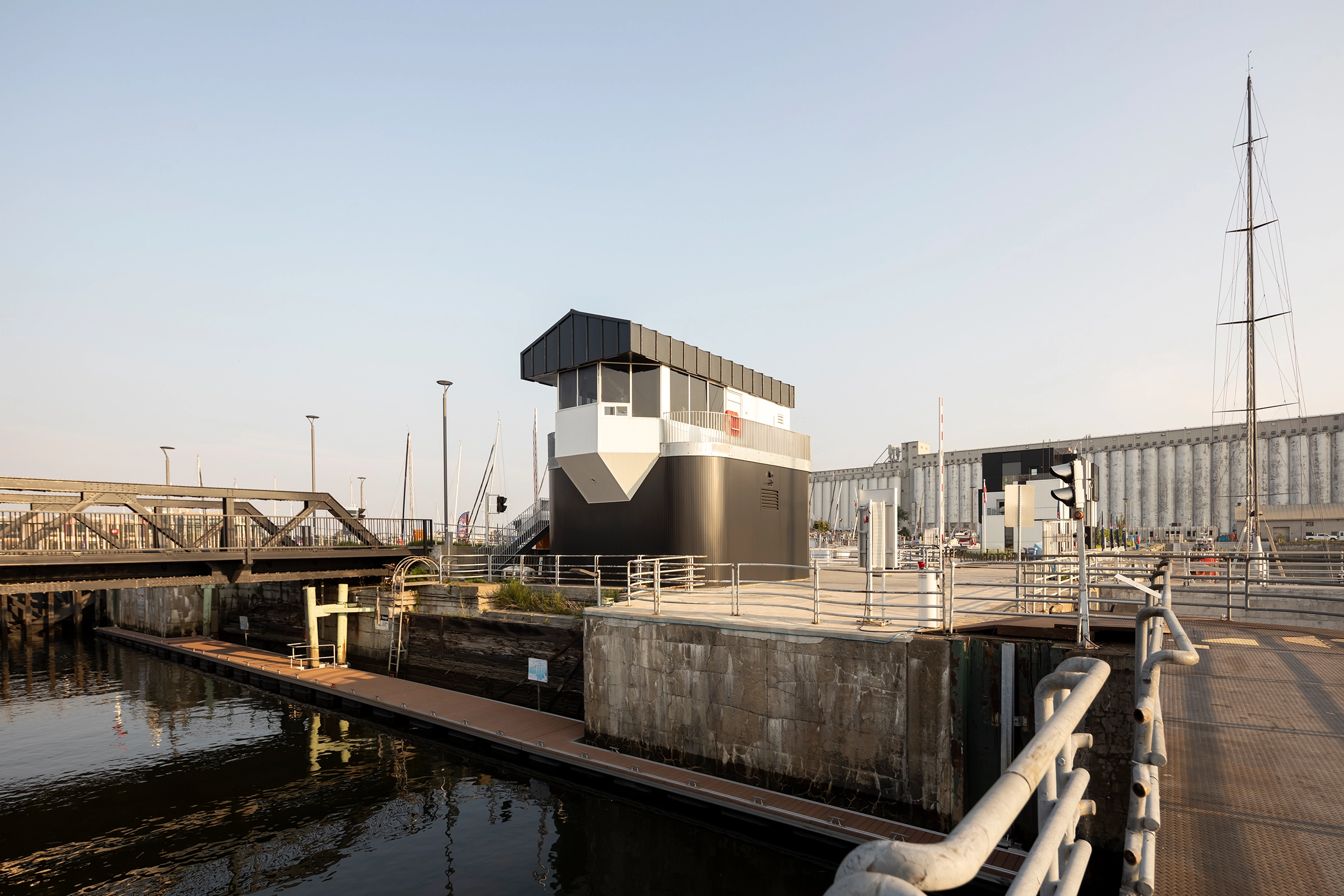 architecture-industrie-portuaire-vigie