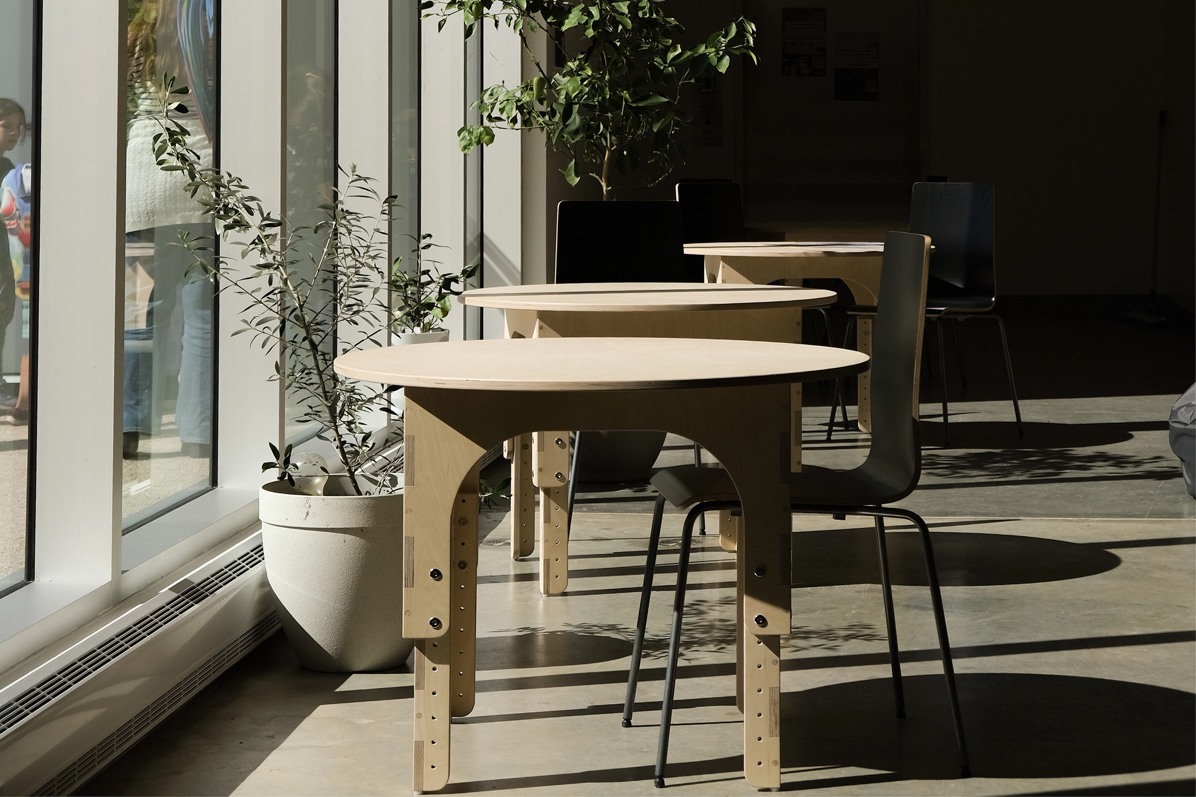 objet-mobilier-école-contreplaqué-adaptabilité