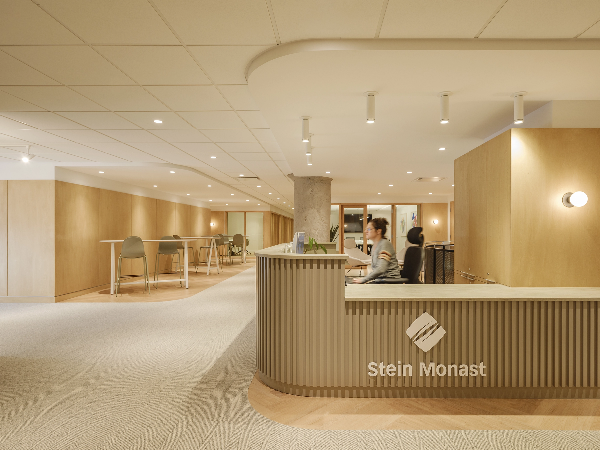 Rénovation-bureau-intérieur-bois