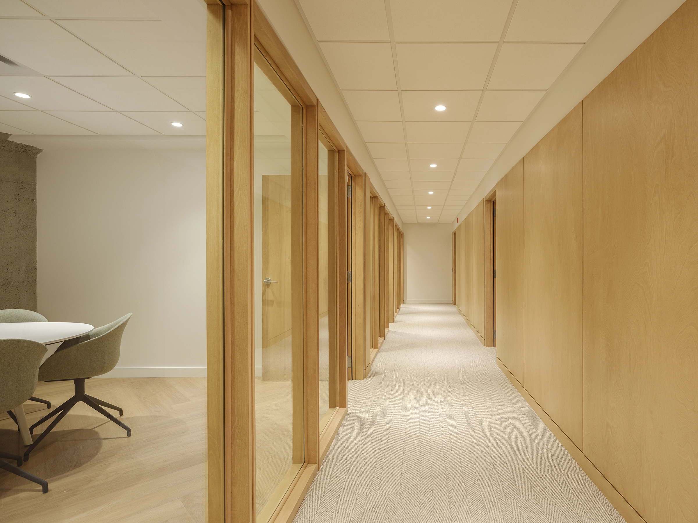 Rénovation-bureau-intérieur-bois