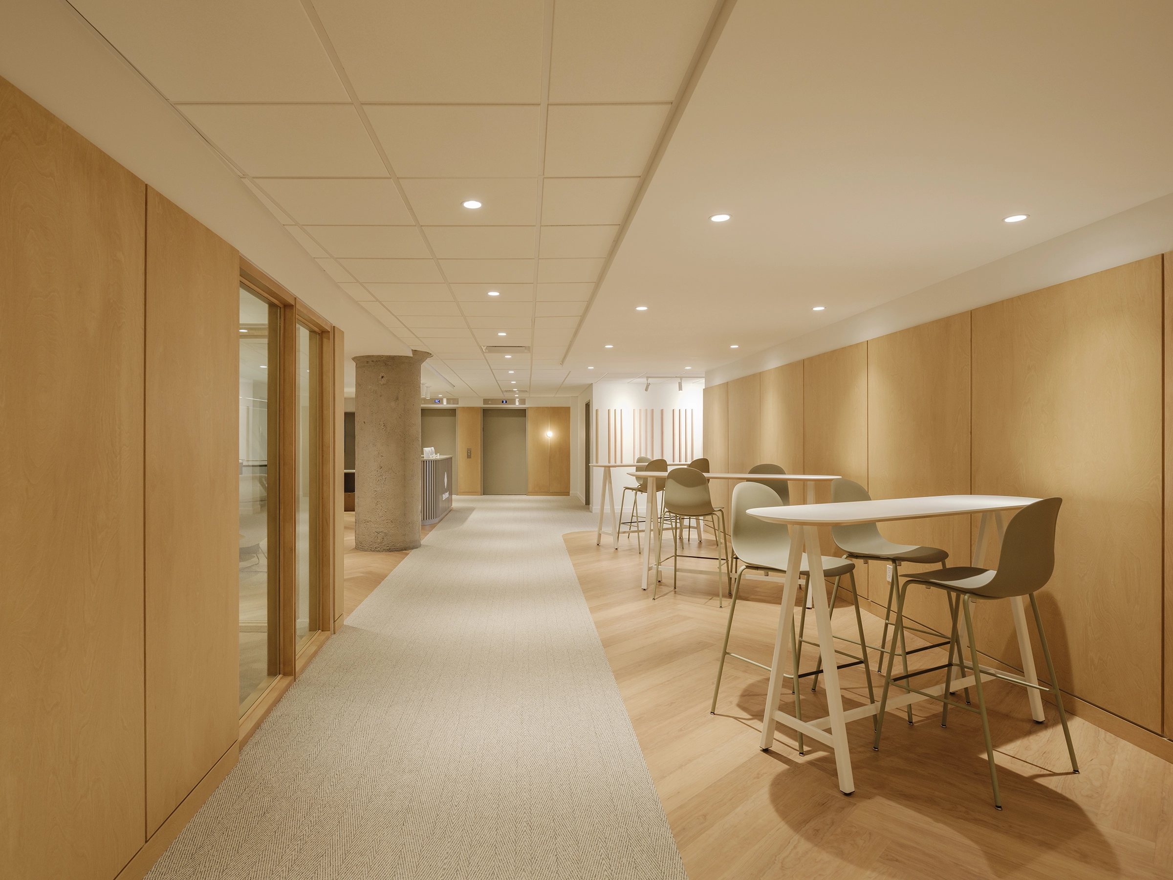 Rénovation-bureau-intérieur-bois