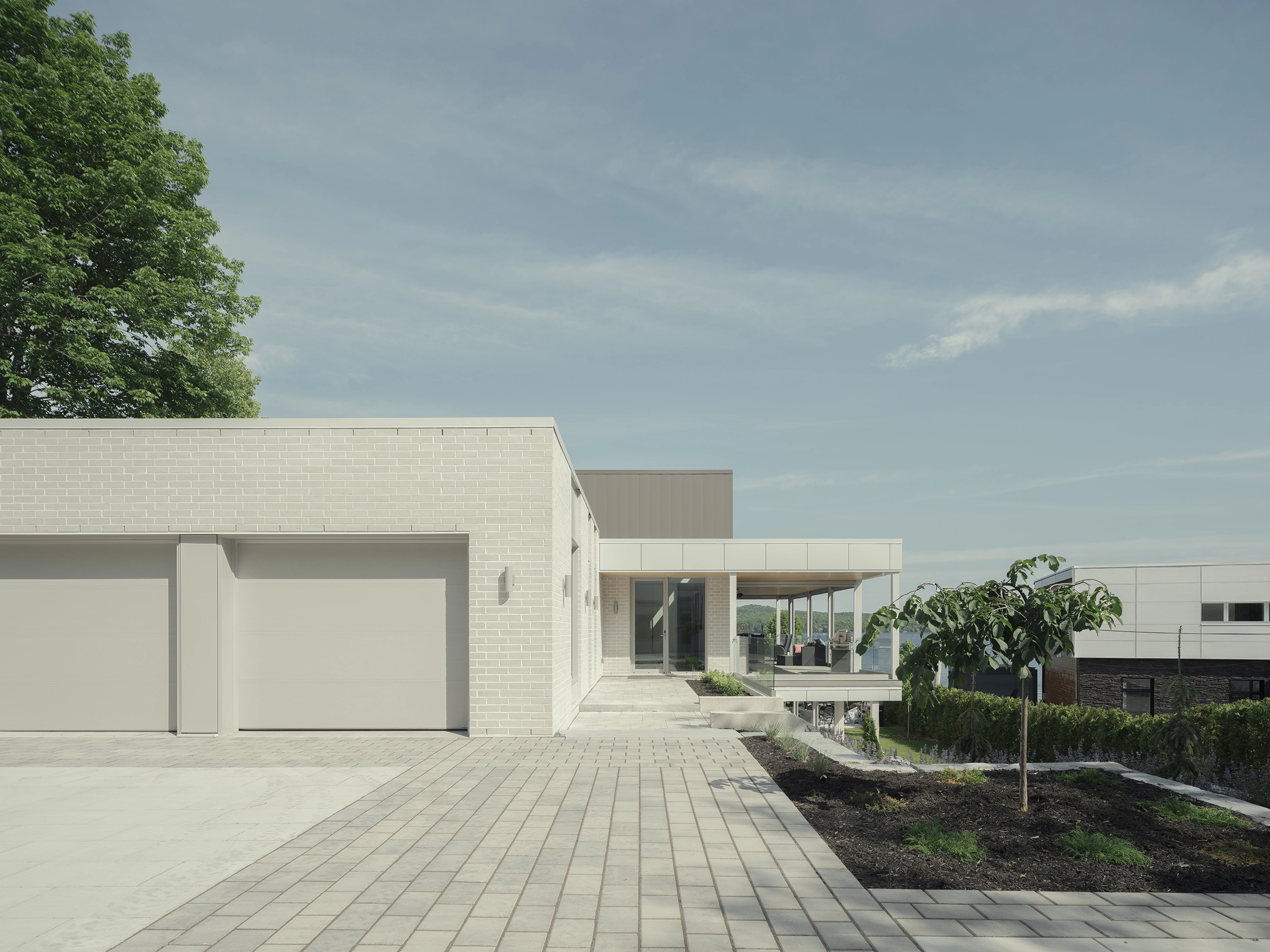 architecture-lac-paysage-terrasse-nature