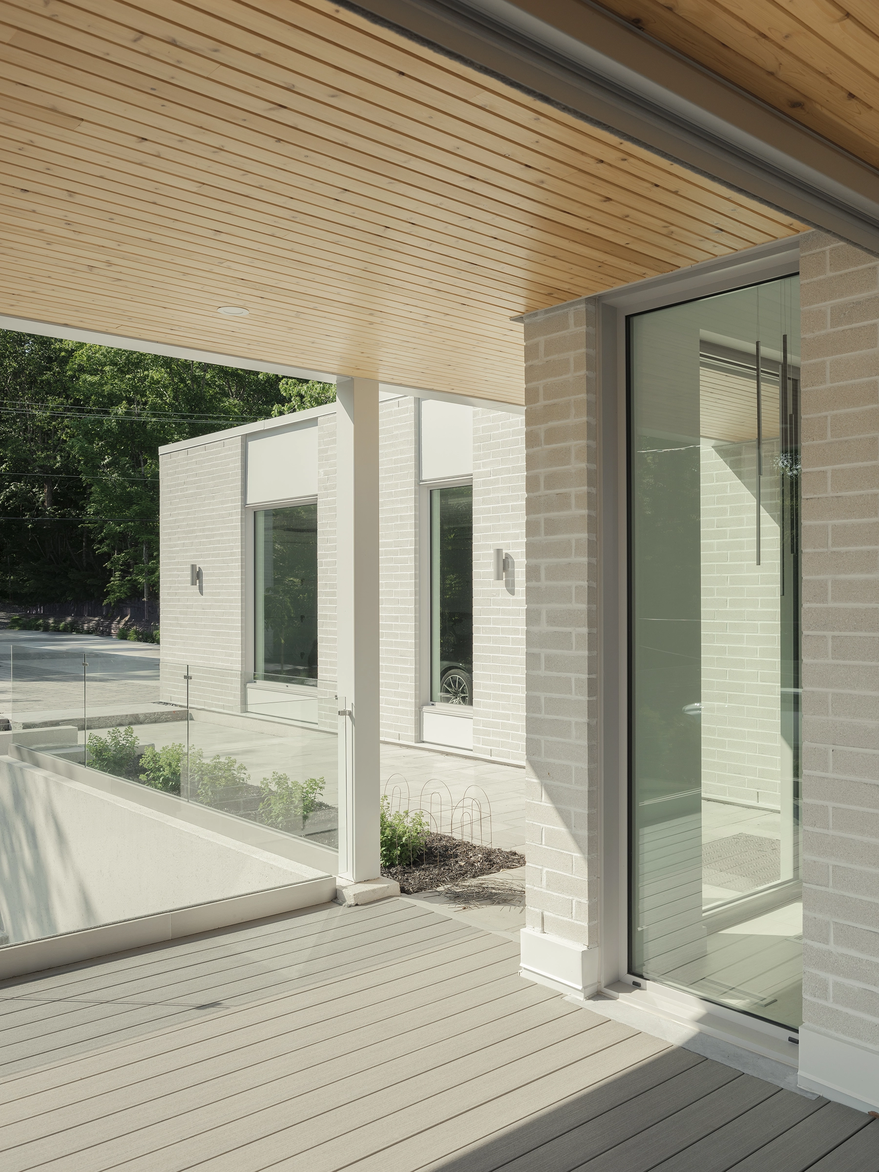 architecture-lac-paysage-terrasse-nature