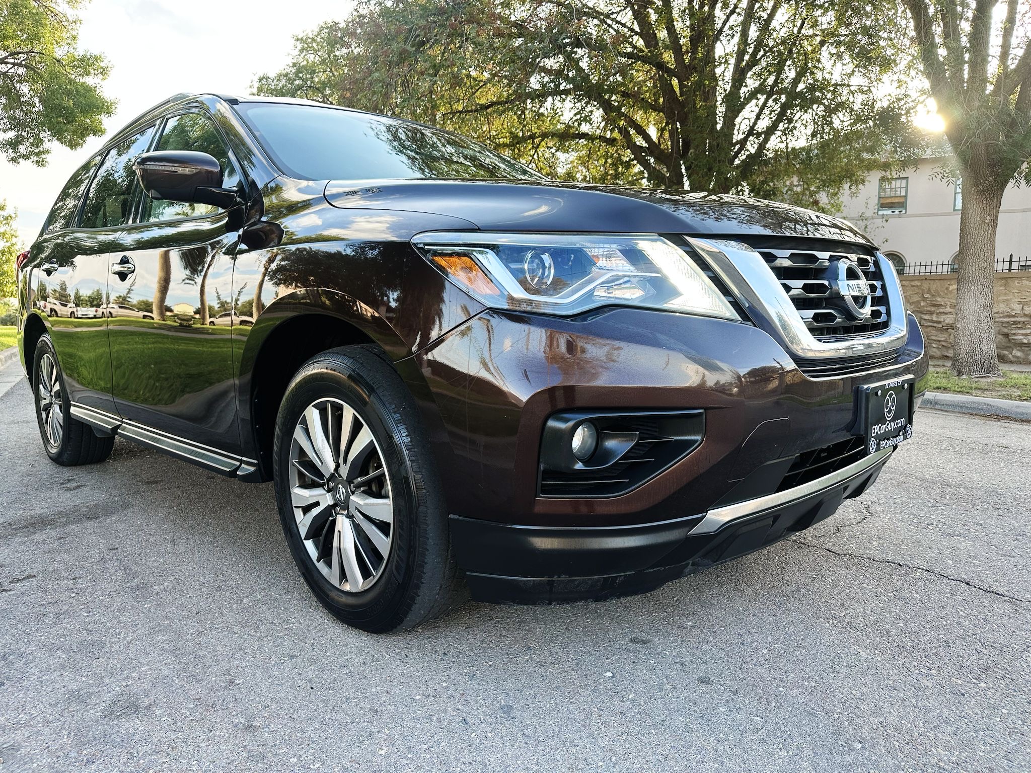 2020 Nissan Pathfinder SL Sport Utility 4D
