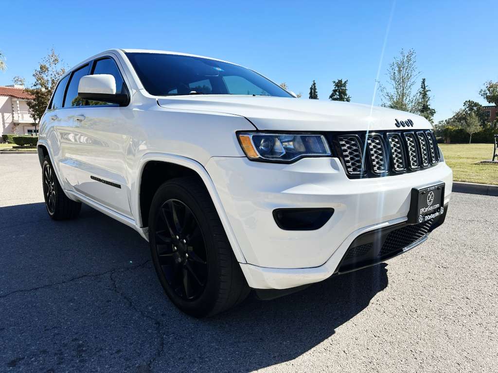 2018 Jeep Grand Cherokee Altitude