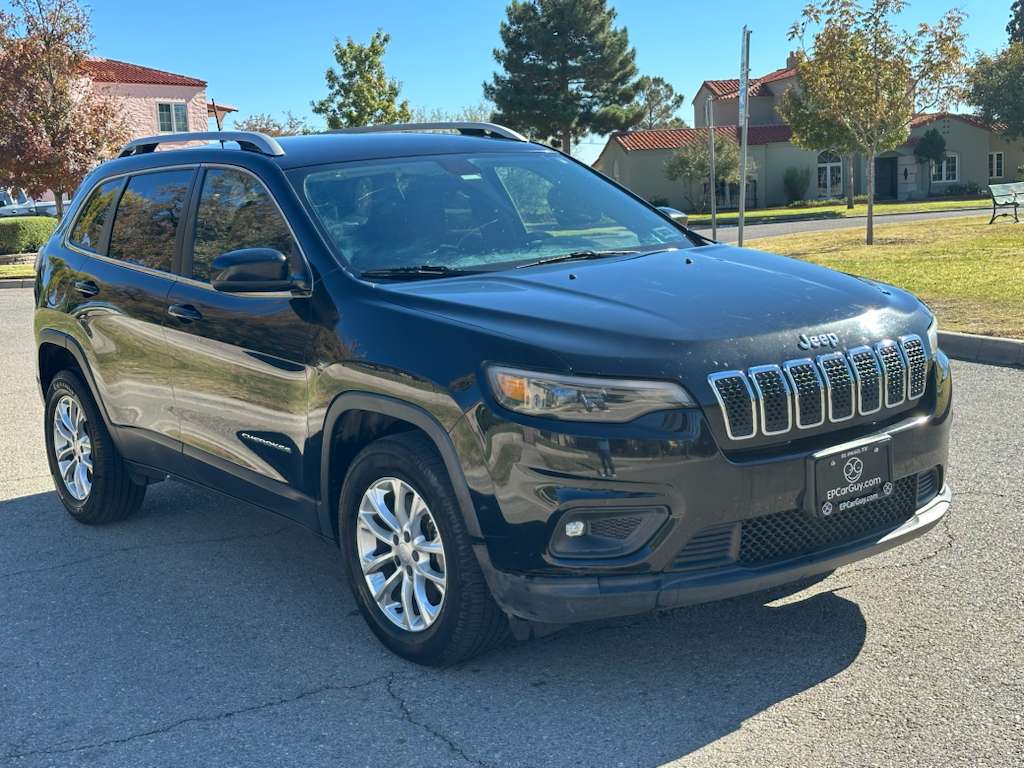 2019 Jeep Cherokee Latitude Sport