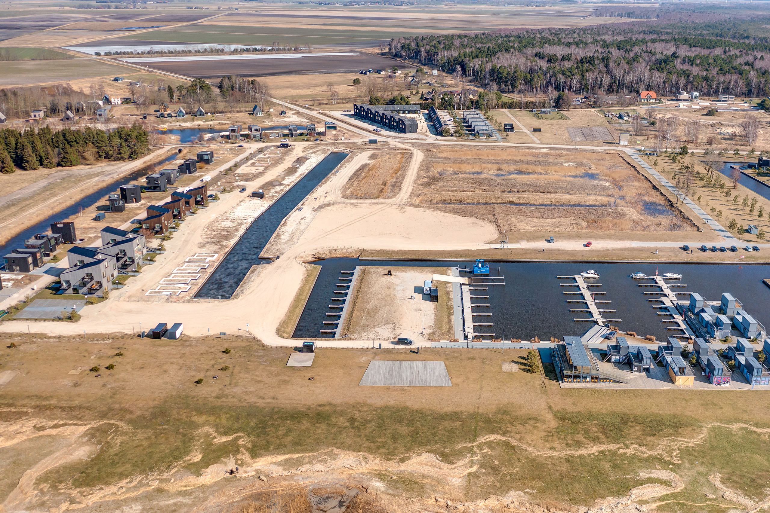 Parduodami jaukūs apartamentai prie Kuršių marių Svencelės gyvenvietėje