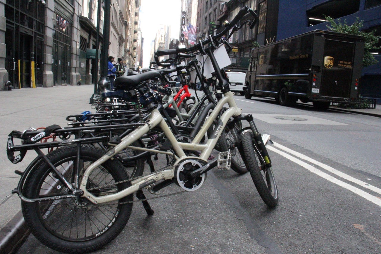bikes perform better than van for deliveries in NYC