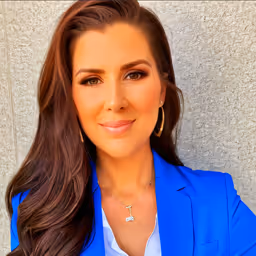 Frances Ranes_Sales headhsot