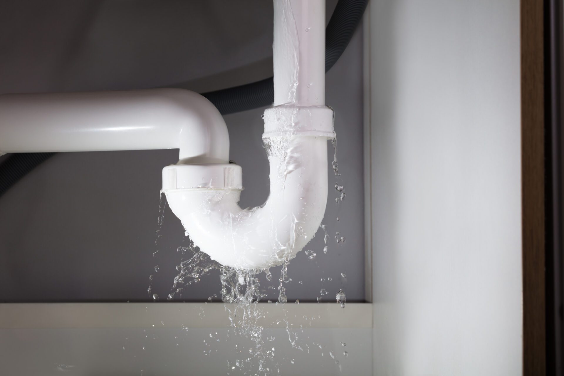 Water Leaks in Apartments: Who Pays in Queensland?