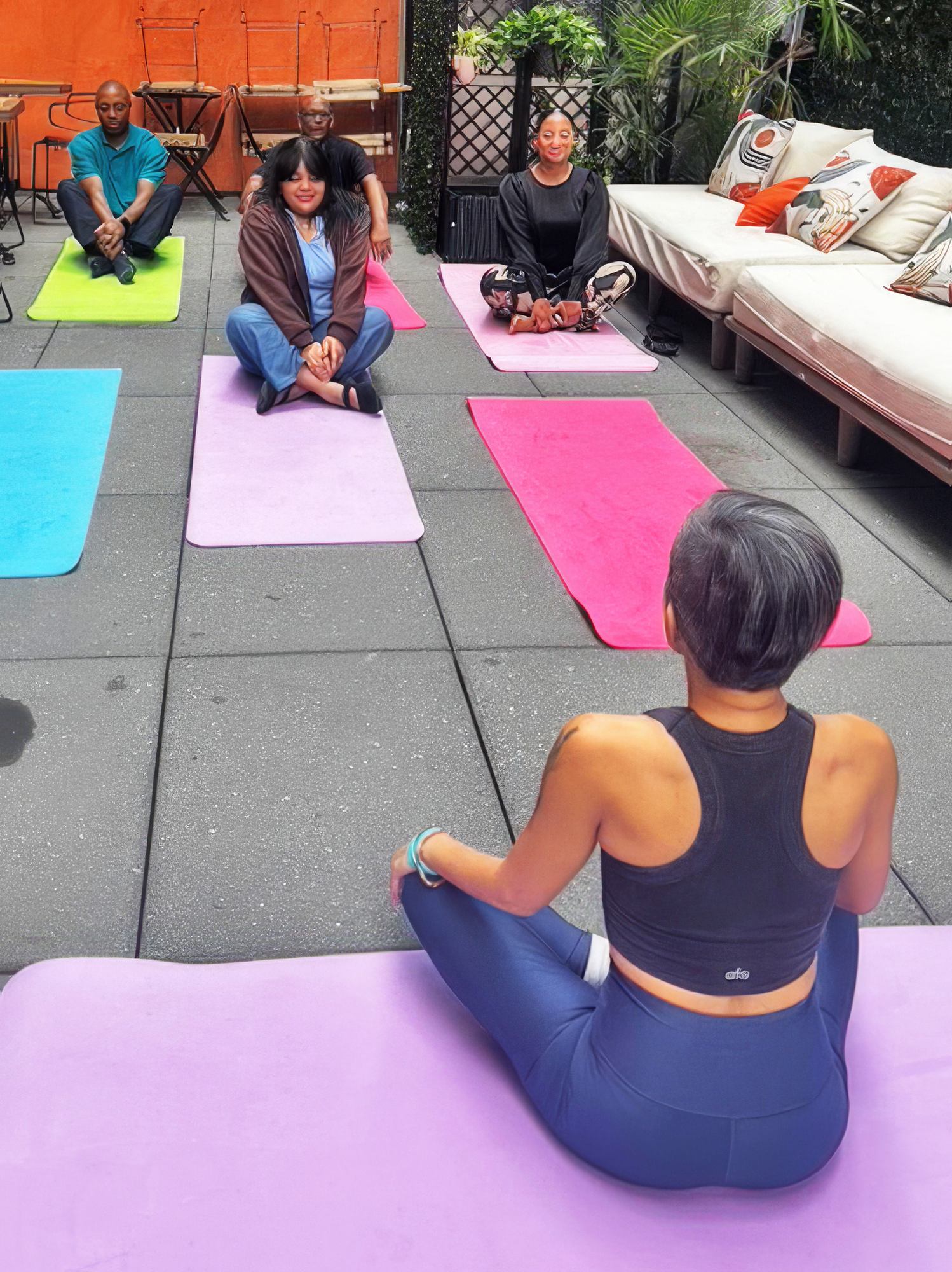 ‘Wellness Week’ brings a moment of mindfulness with a calming yoga session at the Hotel Alameda High Line for team members.