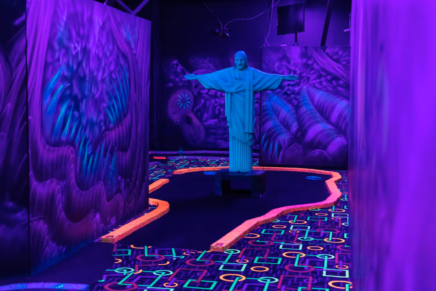 Indoor Mini Golf Near Me