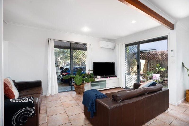 1/4 Wales Court, Mt Coolum QLD 4573