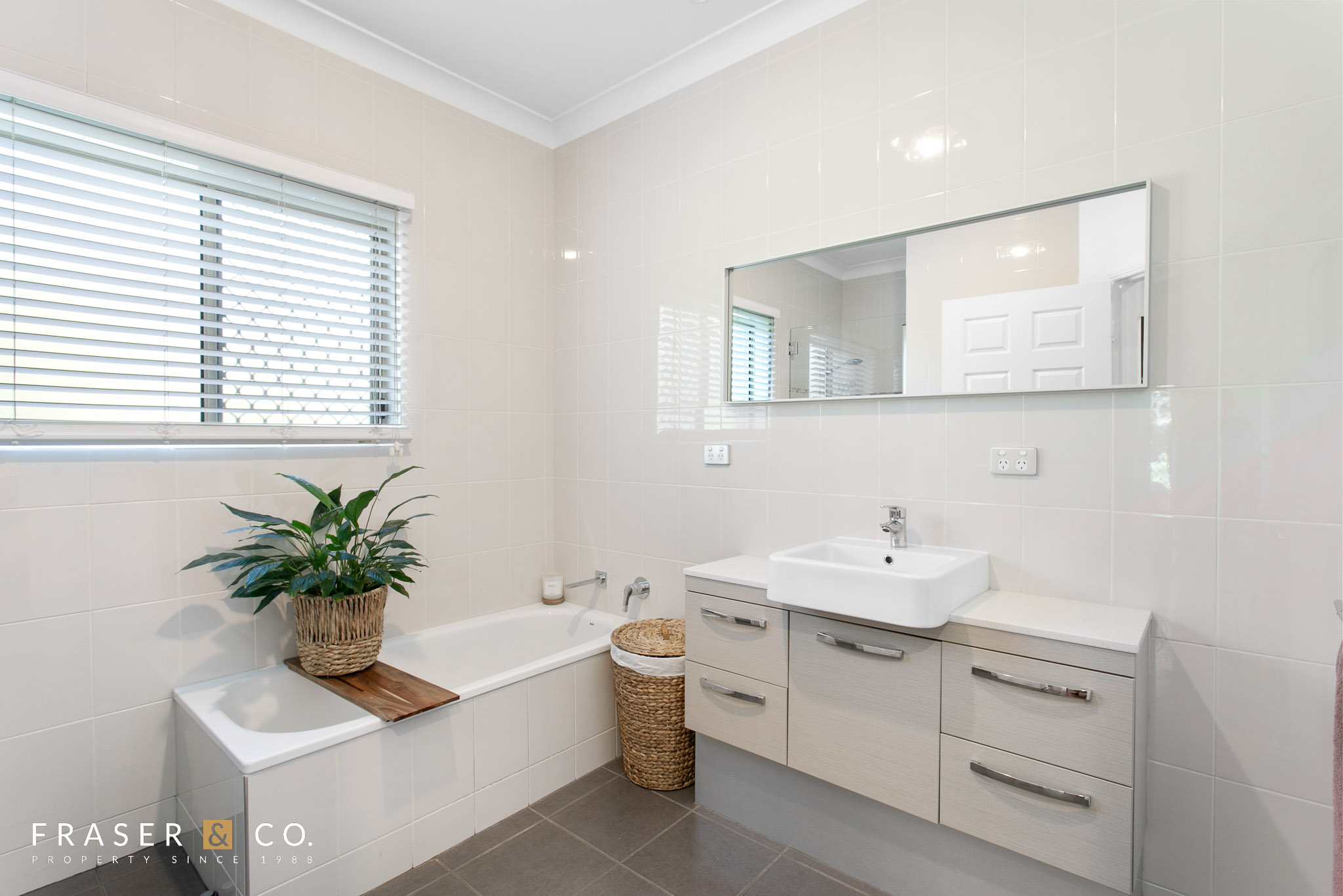 1 Gumdale Court, Noosaville QLD 4566 — property photo 9