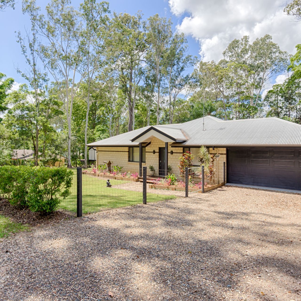 120 Cudgerie Drive, Black Mountain QLD 4563