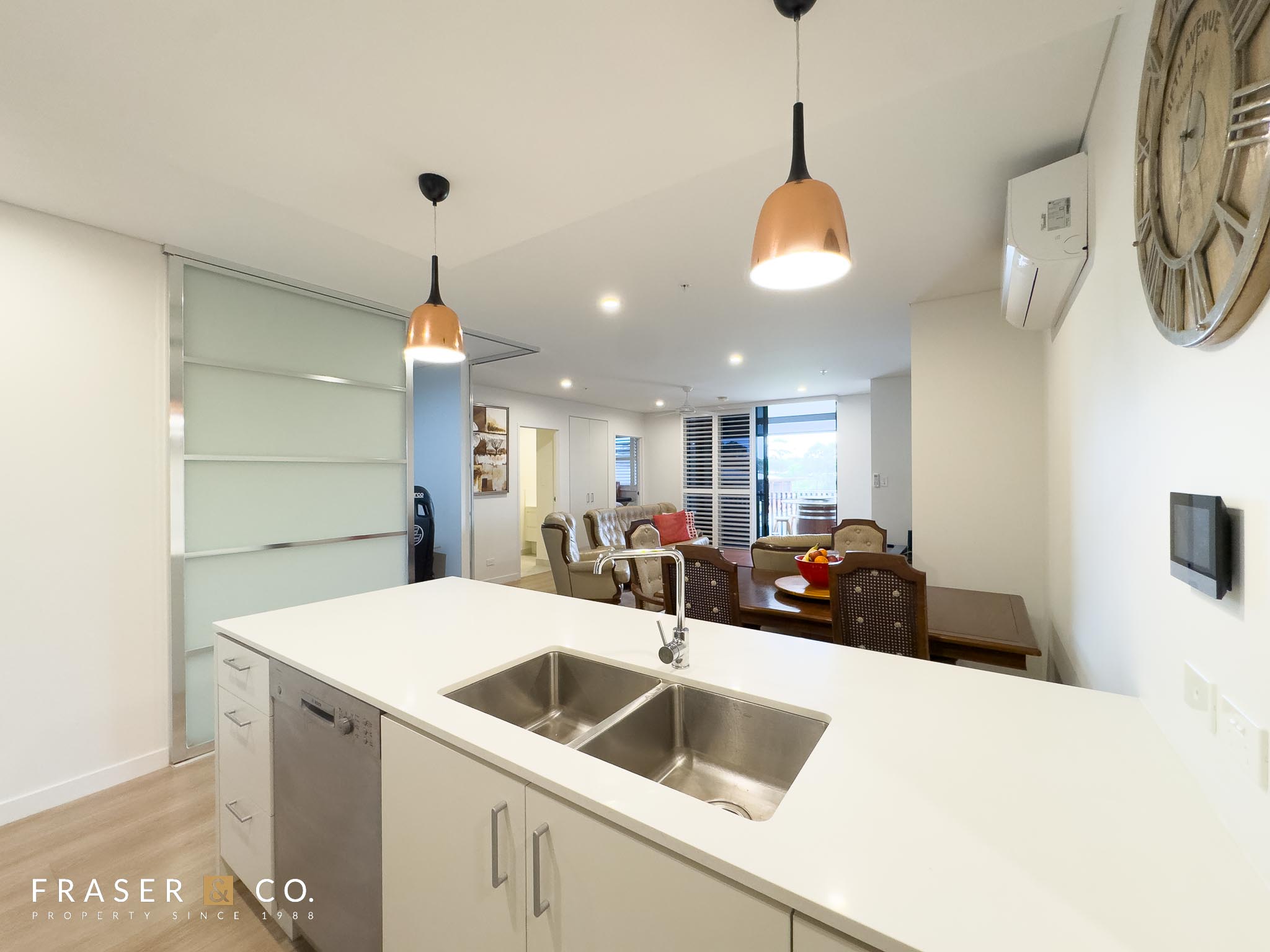 5309 / 221 Bloomfield Street, Cleveland QLD 4163 — property photo 4