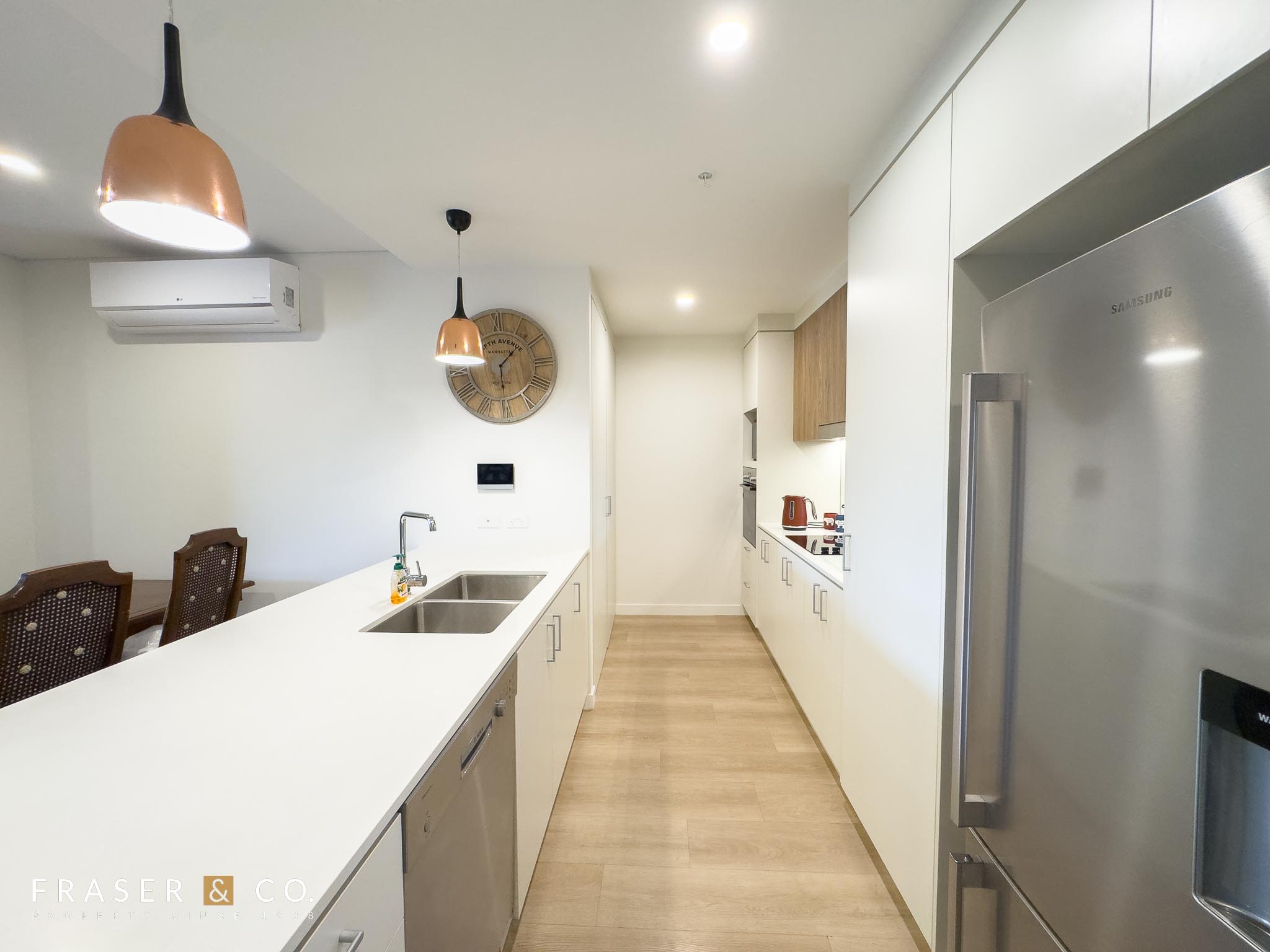 5309 / 221 Bloomfield Street, Cleveland QLD 4163 — property photo 2