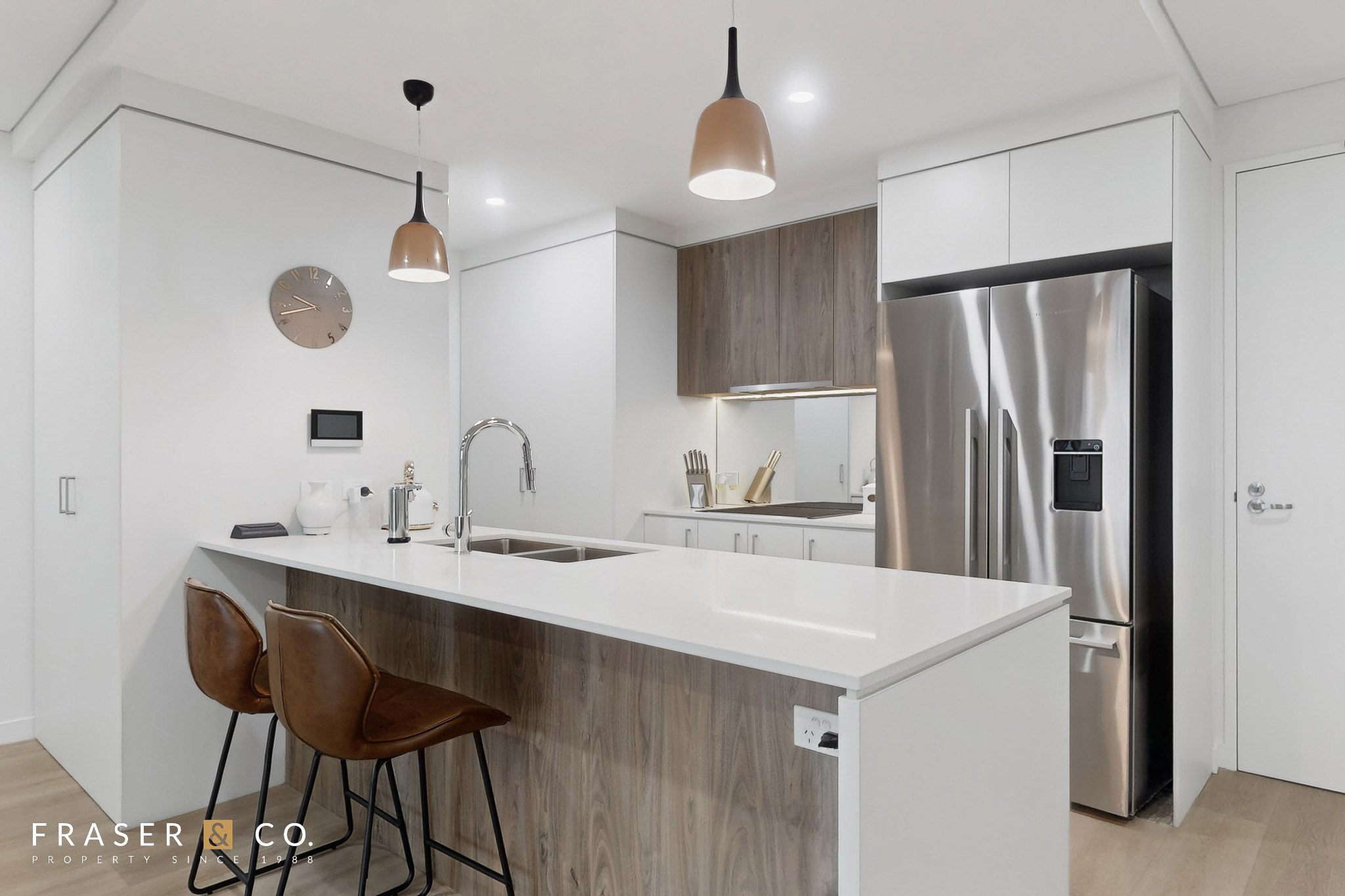 5404 / 221 Bloomfield Street, Cleveland QLD 4163 — property photo 2