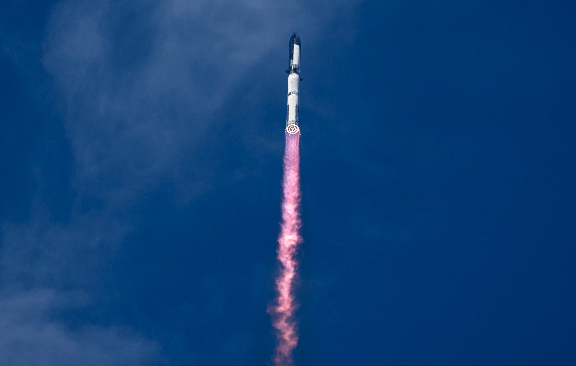 SpaceX cleared for tenth Starship test flight