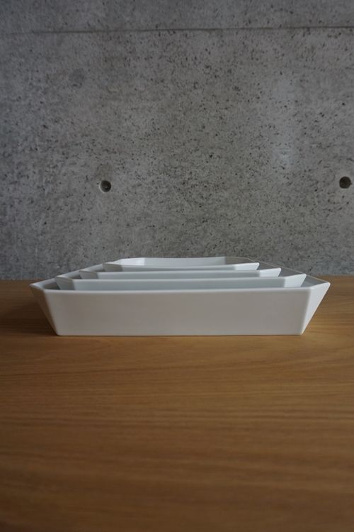 【期間限定 10%OFF!】TY Square Bowl 220 / Grey