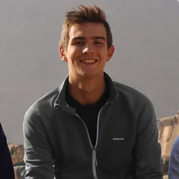 Vianney, cofondateur et CEO de Deskare