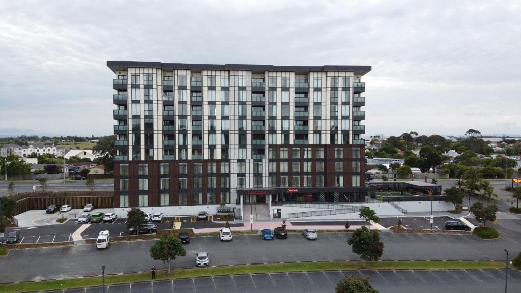 Manukau