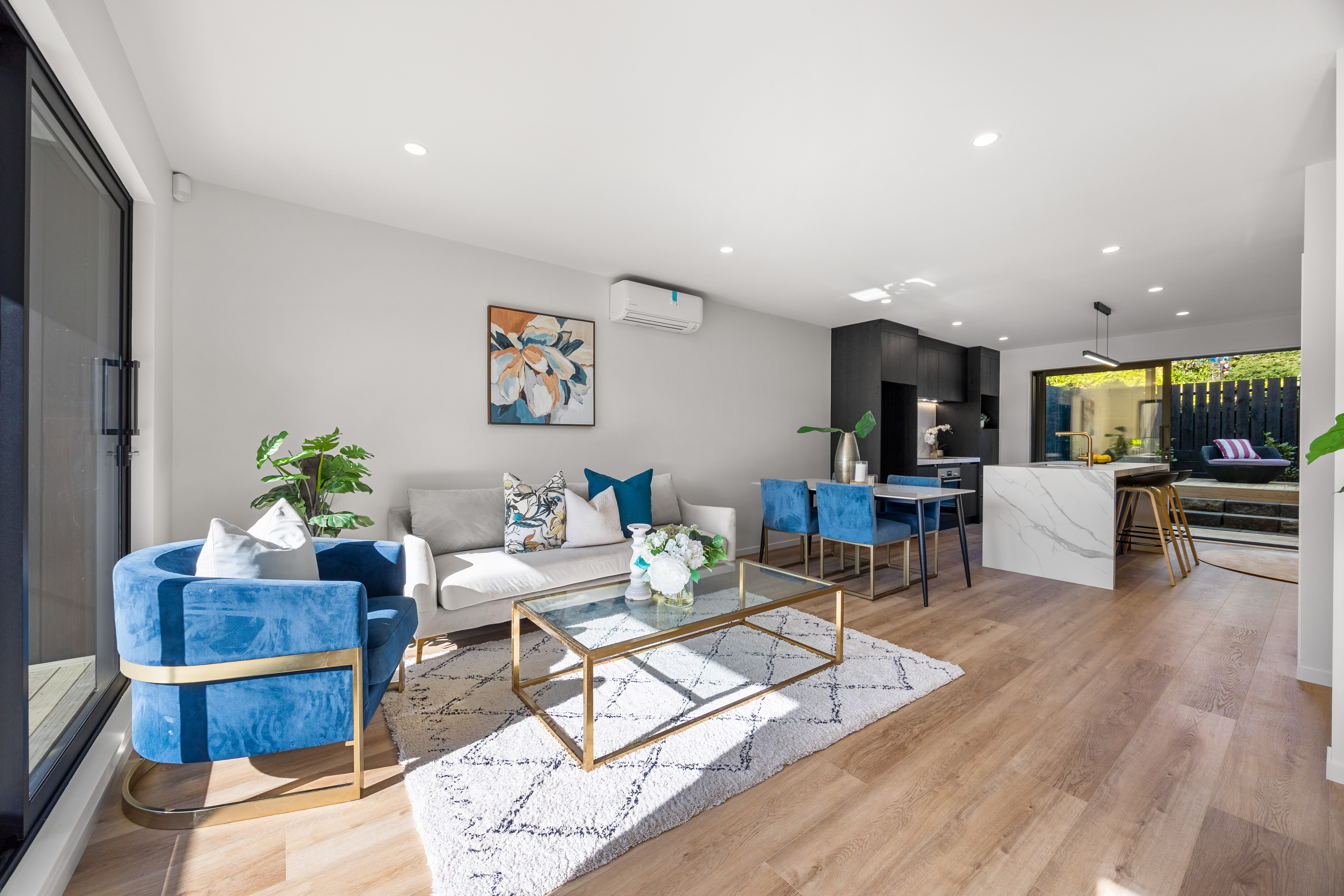 10E Prince Regent Drive, Half Moon Bay